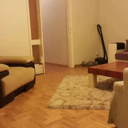 Cozy, Spacious Flat In The Center Of Kadikoy *
